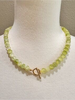 Handmade Glass Green Beaded Gold Plated Toggle Necklace Elegant Women's Jewelry